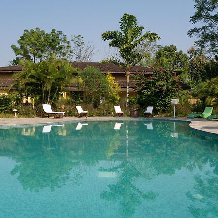 Jungle Villa Resort - Near Chitwan National Park Экстерьер фото