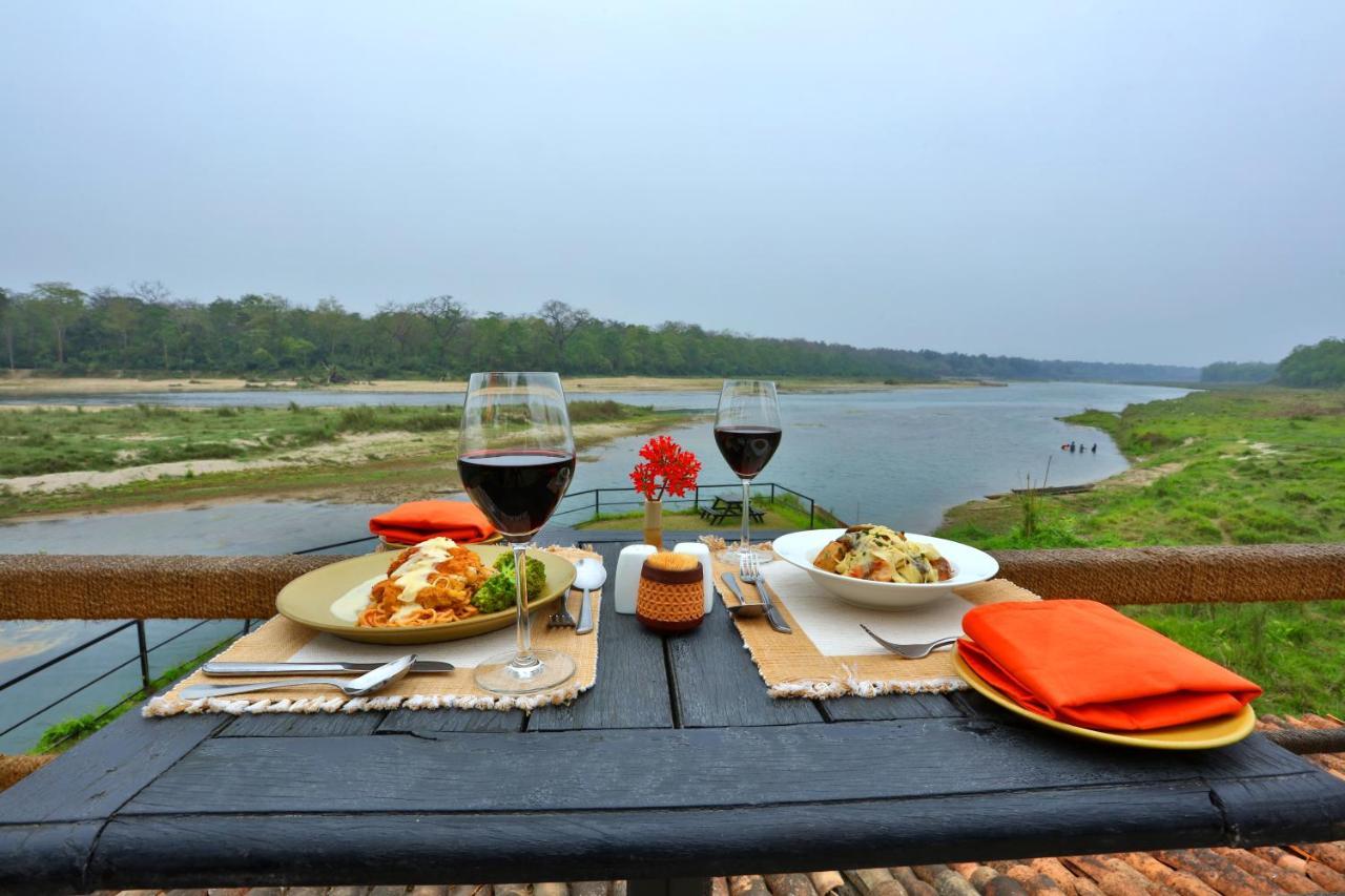 Jungle Villa Resort - Near Chitwan National Park Экстерьер фото