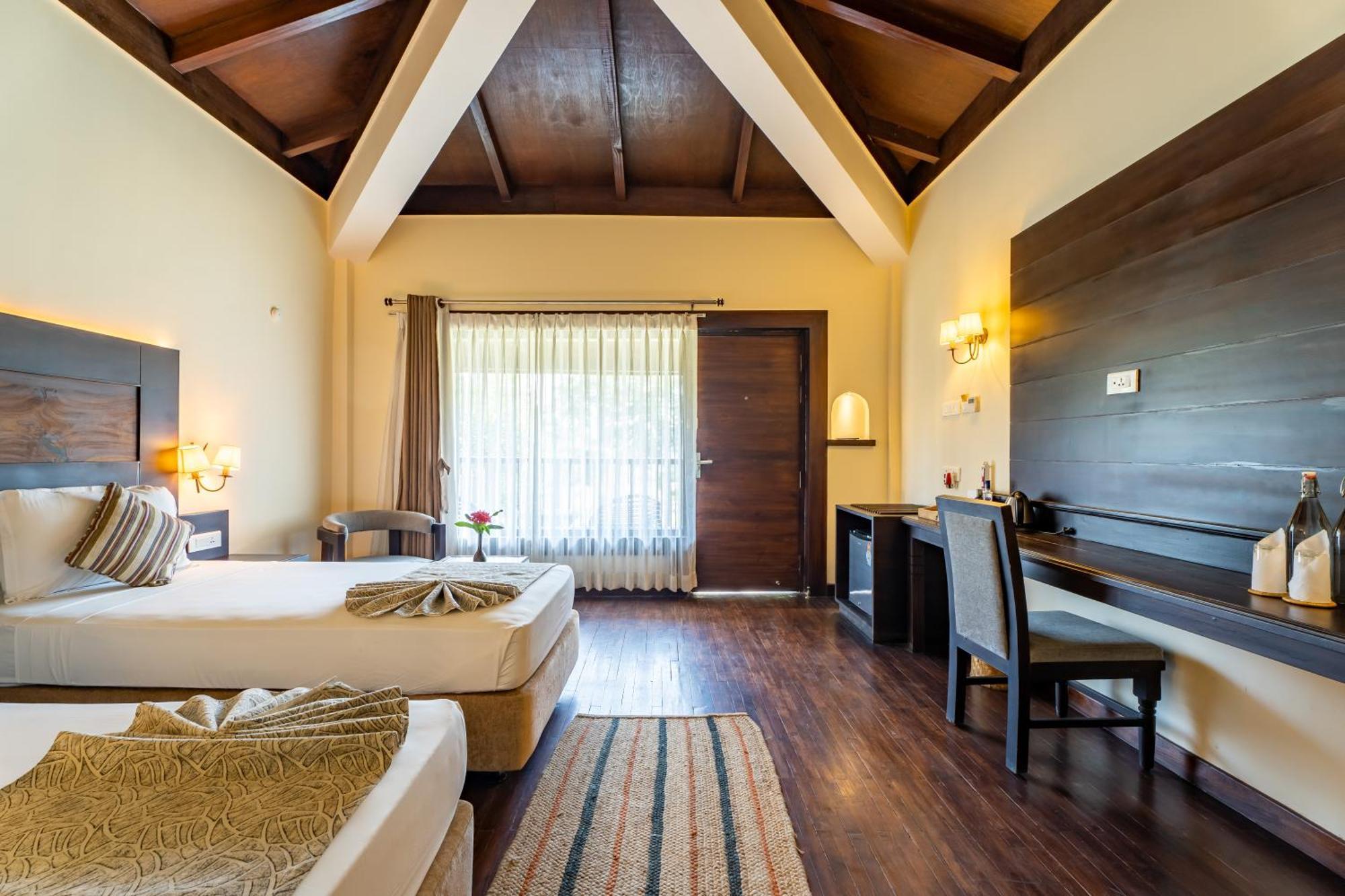 Jungle Villa Resort - Near Chitwan National Park Экстерьер фото